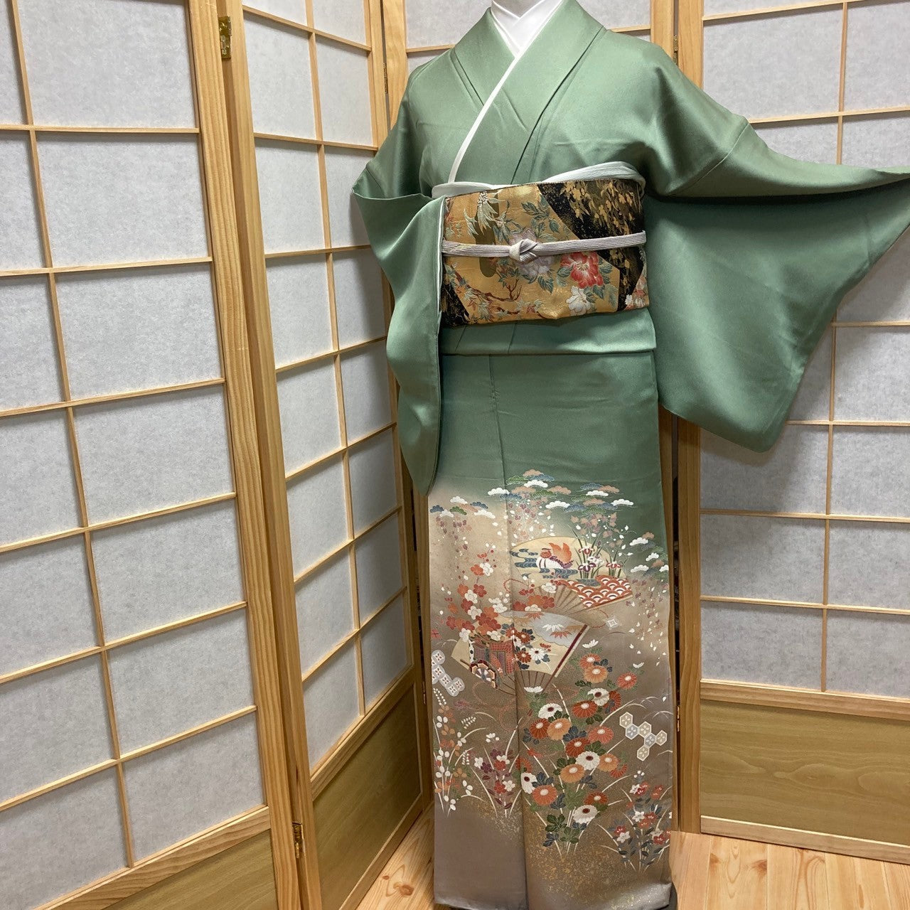 2879# Japanese Tomesode Kimono Vintage Womens Silk Fabric Robe Kimono only sold