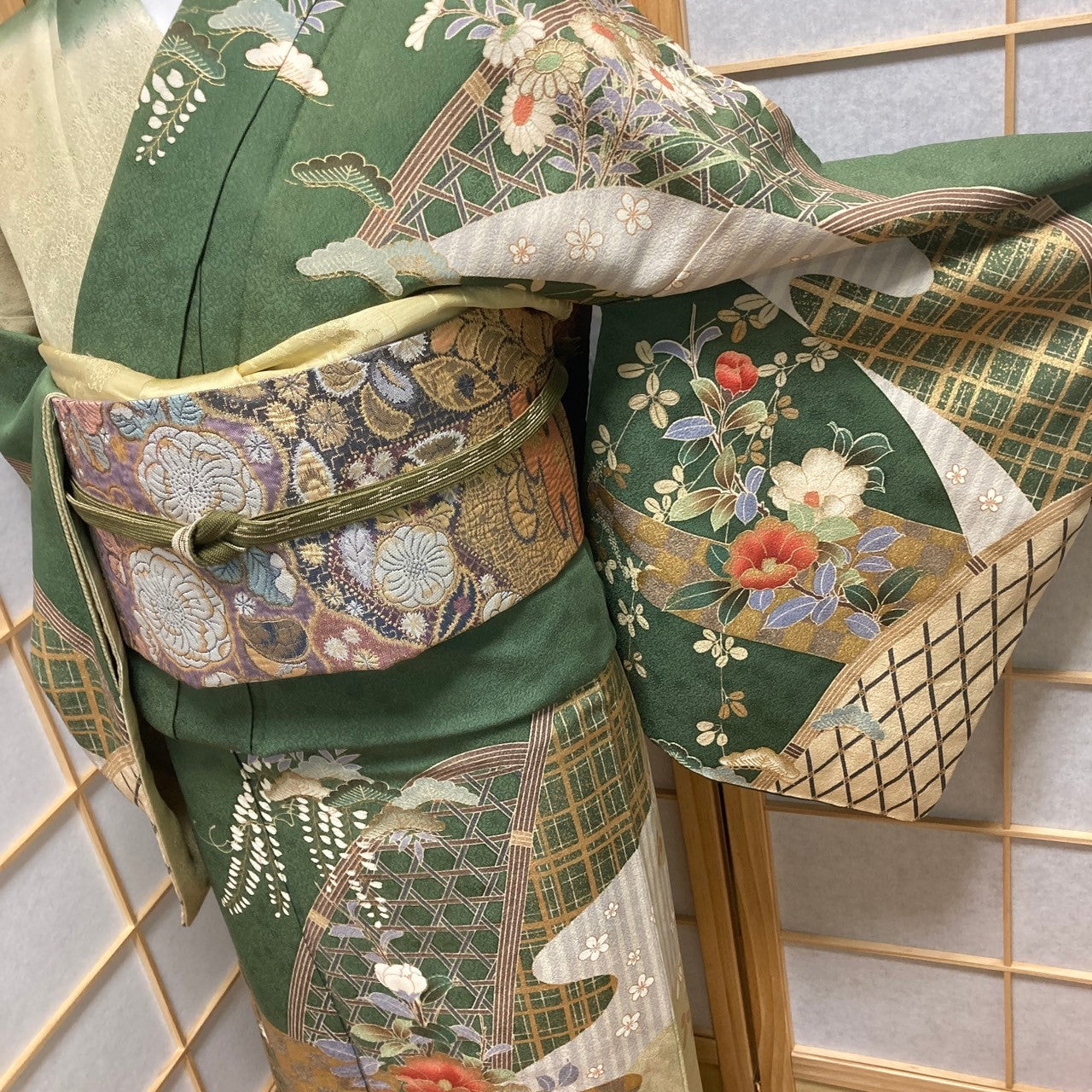 2874# Japanese Kimono Vintage Womens Silk Fabric Robe Kimono only sold Green