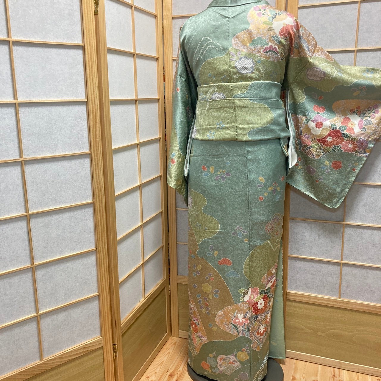 2856# Japanese Kimono Vintage Womens Silk Fabric Robe Kimono only sold