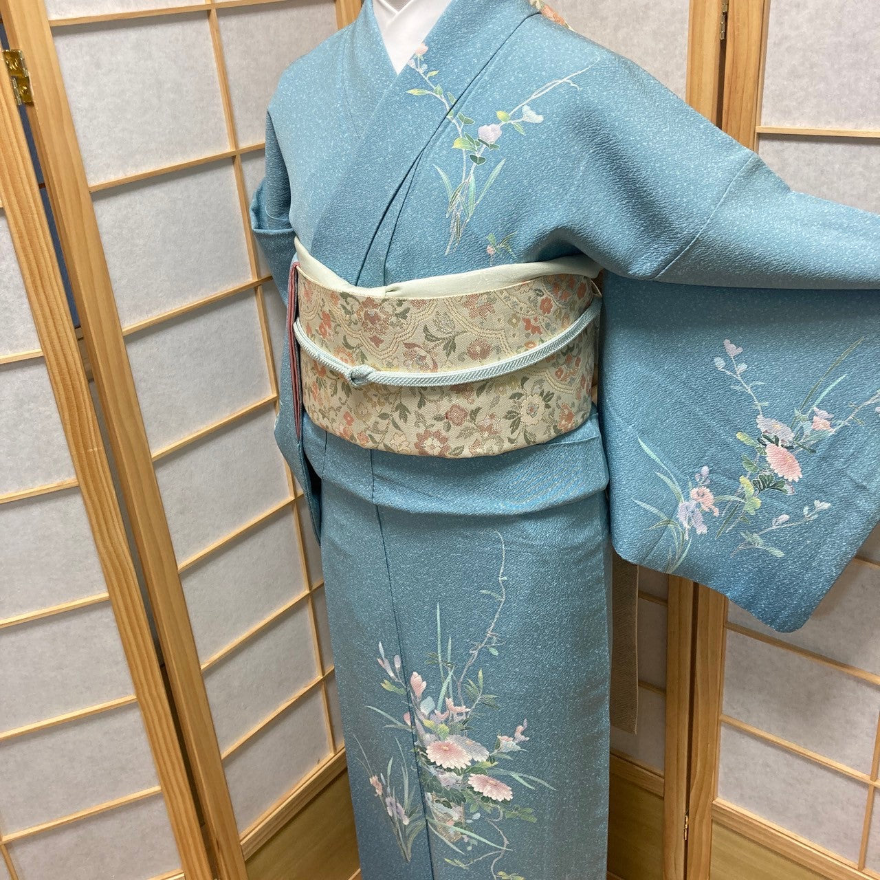 2857# Japanese Kimono Vintage Womens Silk Fabric Robe Kimono only sold Blue