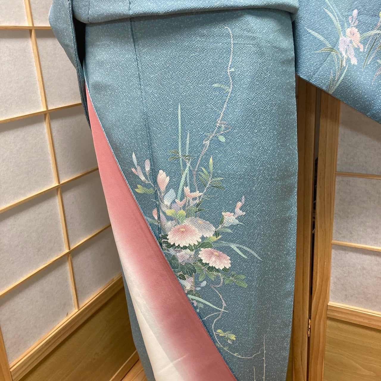 2857# Japanese Kimono Vintage Womens Silk Fabric Robe Kimono only sold Blue