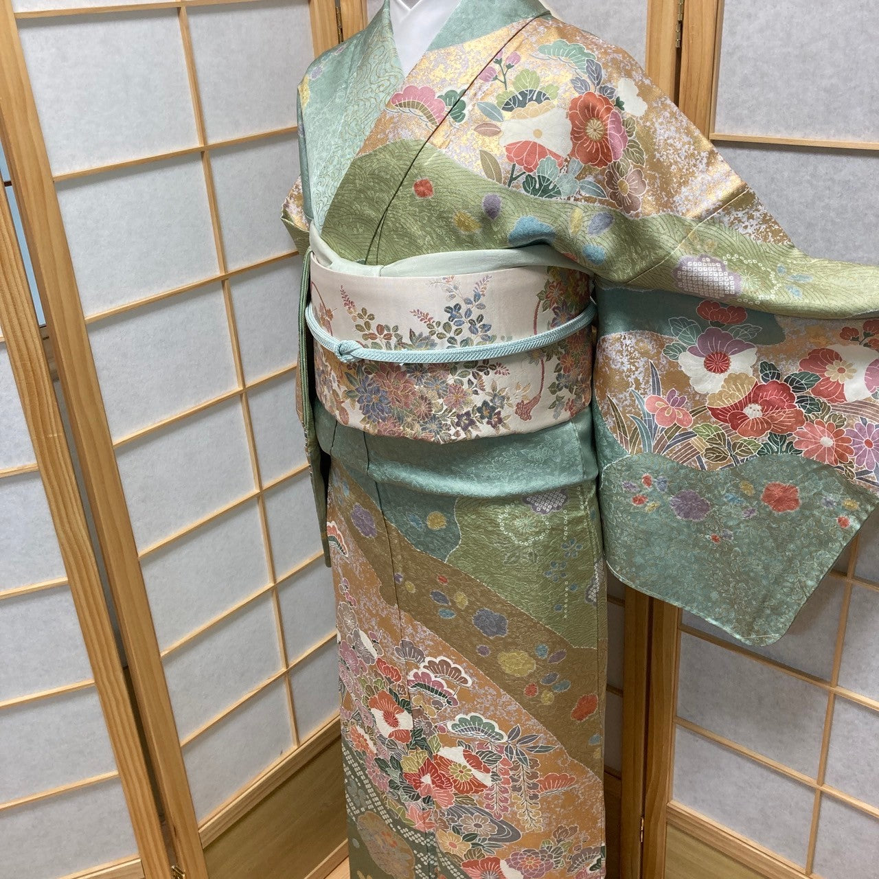 2856# Japanese Kimono Vintage Womens Silk Fabric Robe Kimono only sold