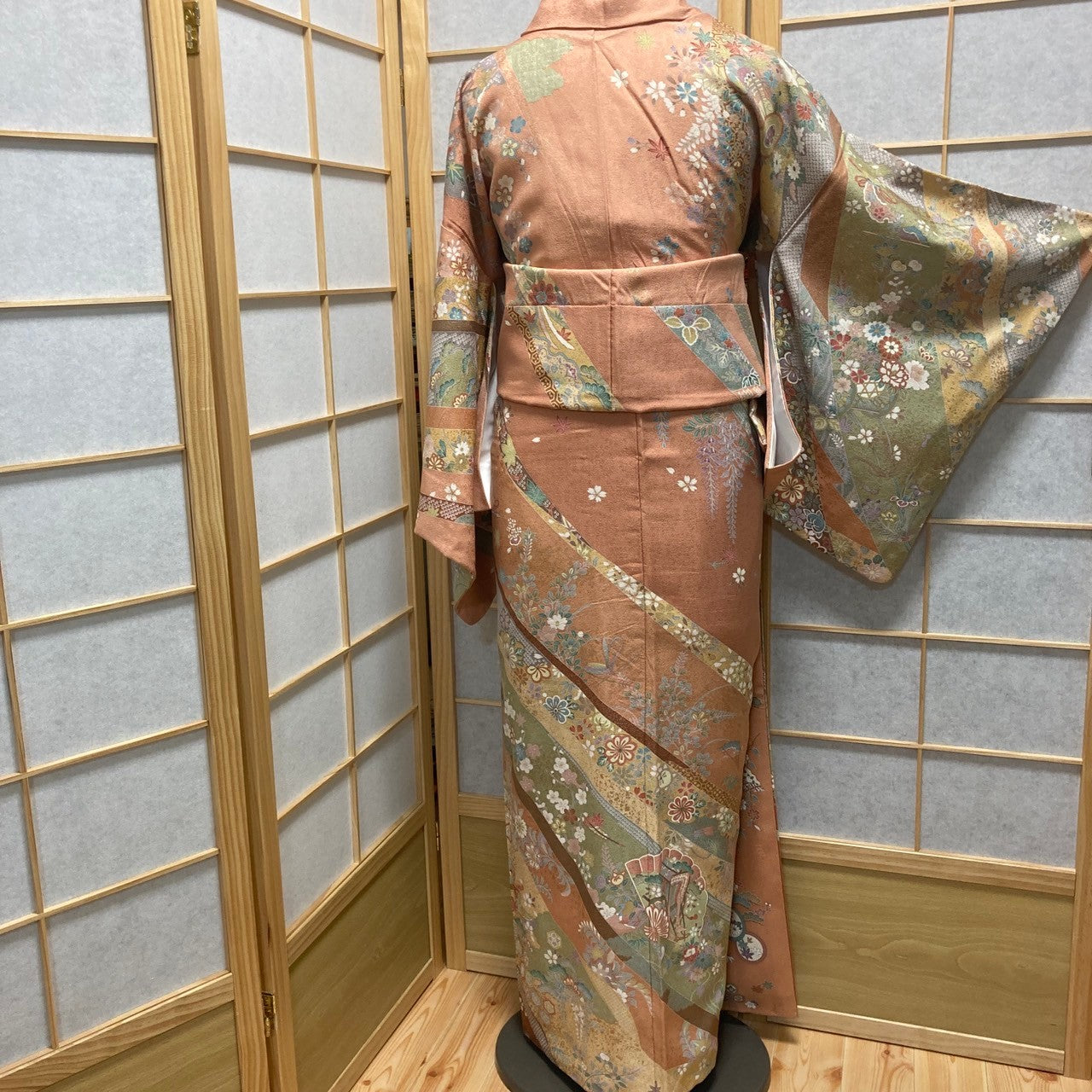 2862# Japanese Kimono Vintage Womens Silk Fabric Robe Kimono only sold
