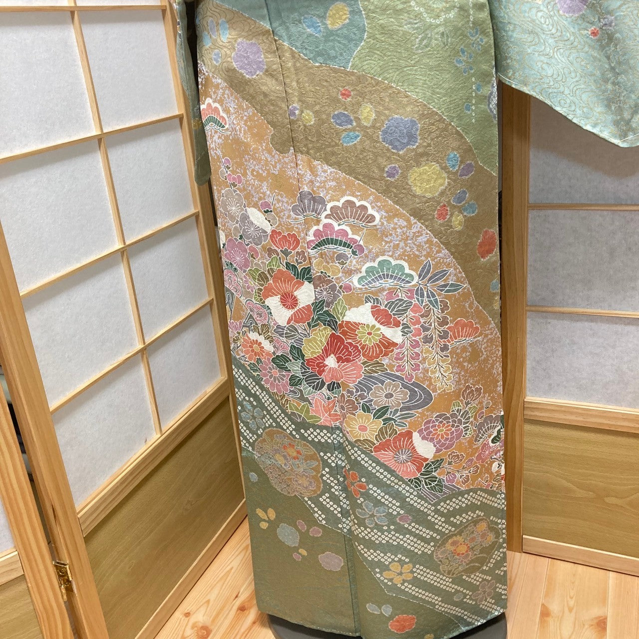 2856# Japanese Kimono Vintage Womens Silk Fabric Robe Kimono only sold
