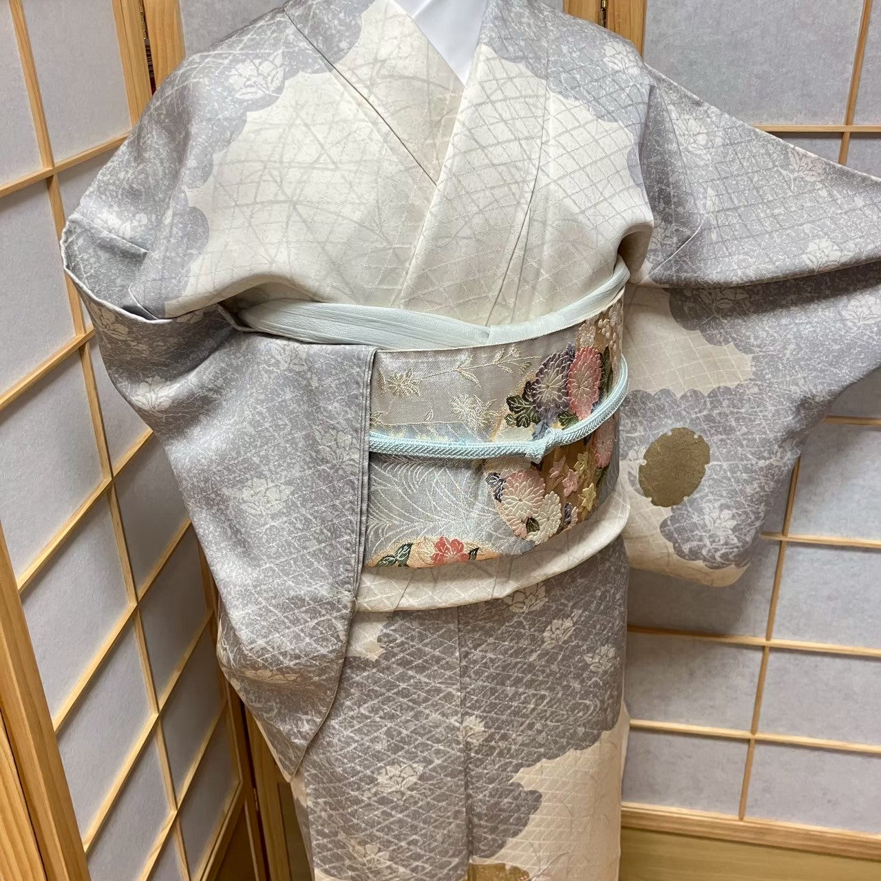 4353# Japanese Kimono Vintage Womens Silk Fabric Robe Kimono only sold