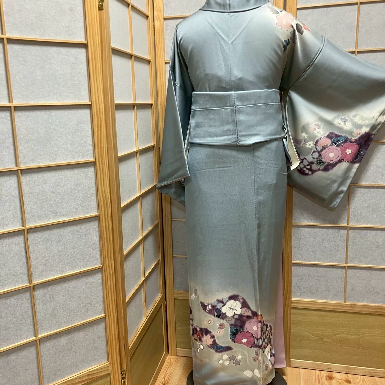 5811# Japanese Kimono Vintage Womens Silk Fabric Robe Kimono only sold