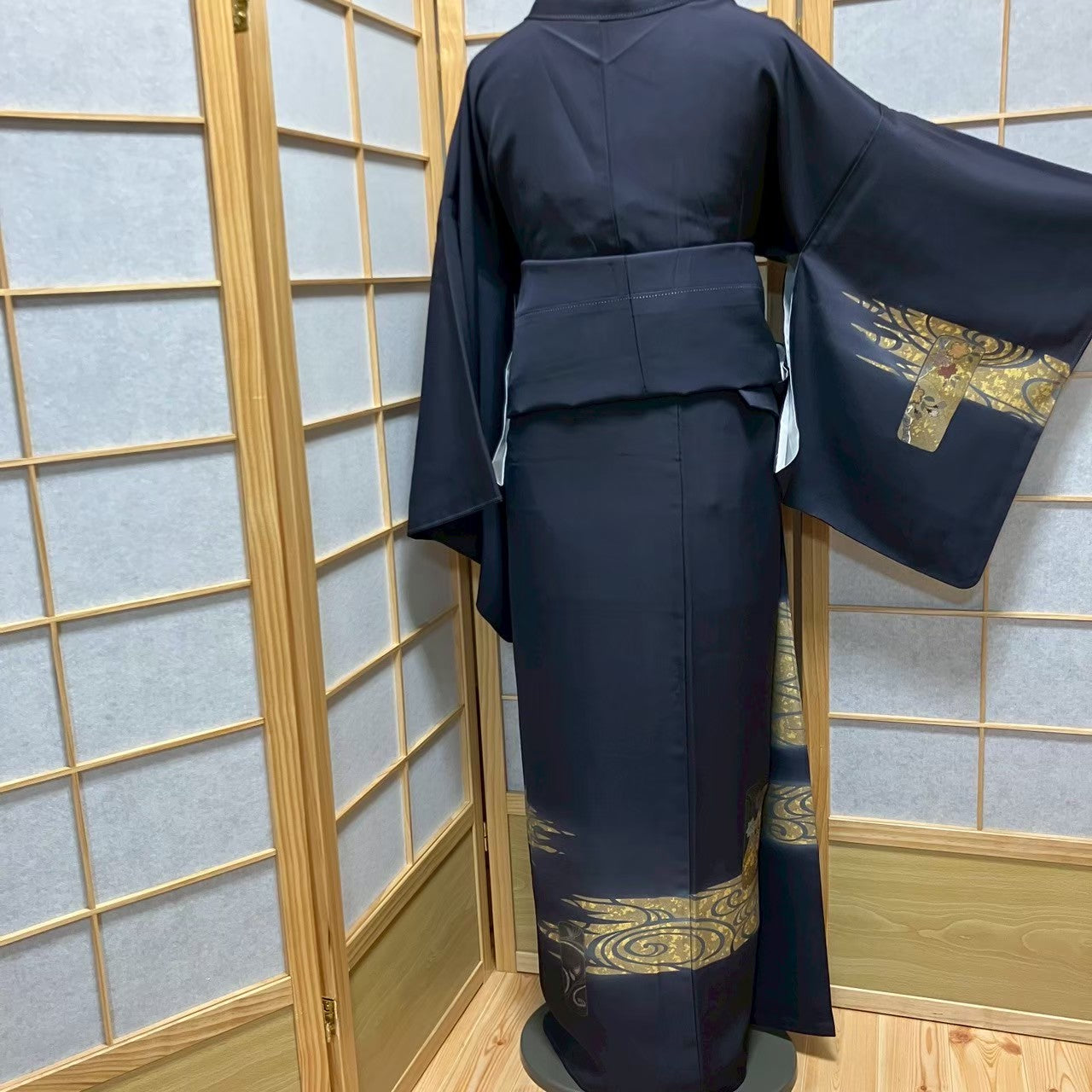 5819# Japanese Kimono Vintage Womens Silk Fabric Robe Kimono only sold