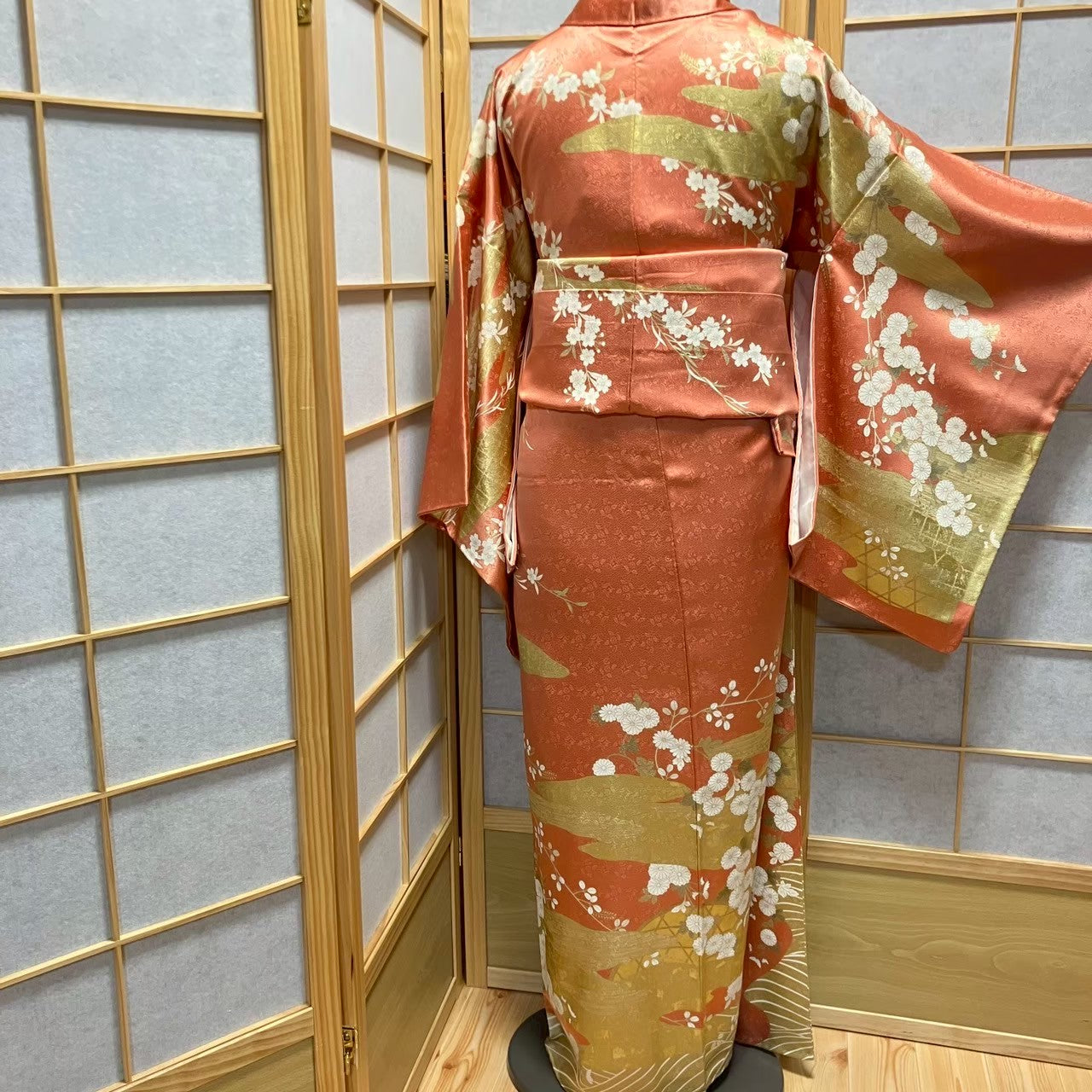 6106# Japanese Kimono Vintage Womens Silk Fabric Robe Kimono only sold