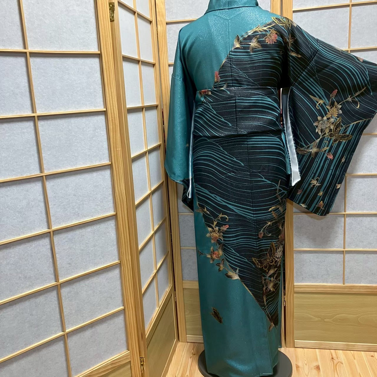 7482# Japanese Kimono Vintage Womens Silk Fabric Robe Kimono only sold Unused