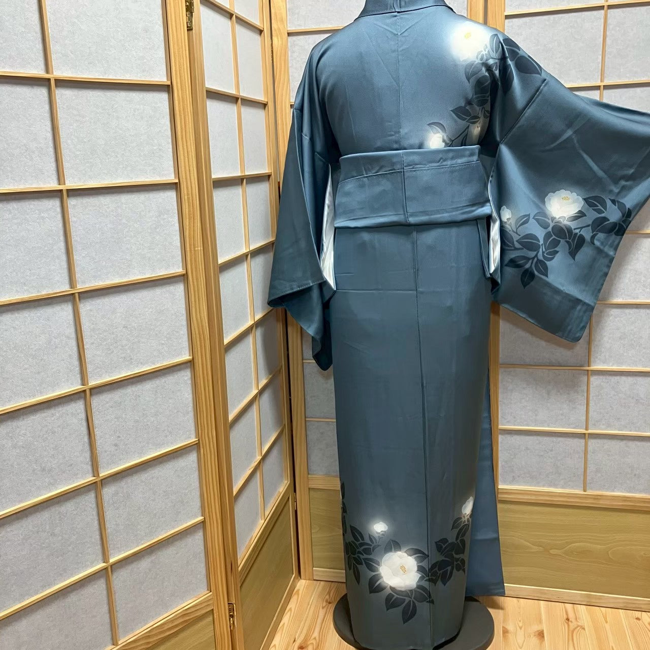 7539# Japanese Kimono Vintage Womens Silk Fabric Robe Kimono only sold