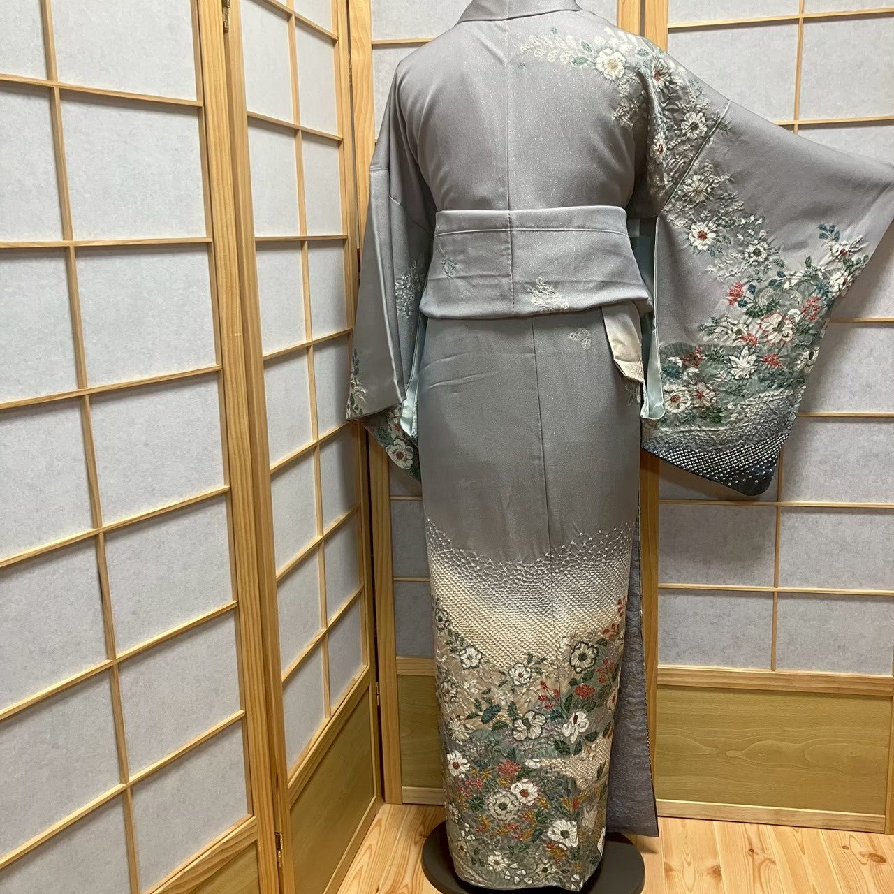 7798# Japanese Kimono Vintage Womens Silk Fabric Robe Kimono only sold