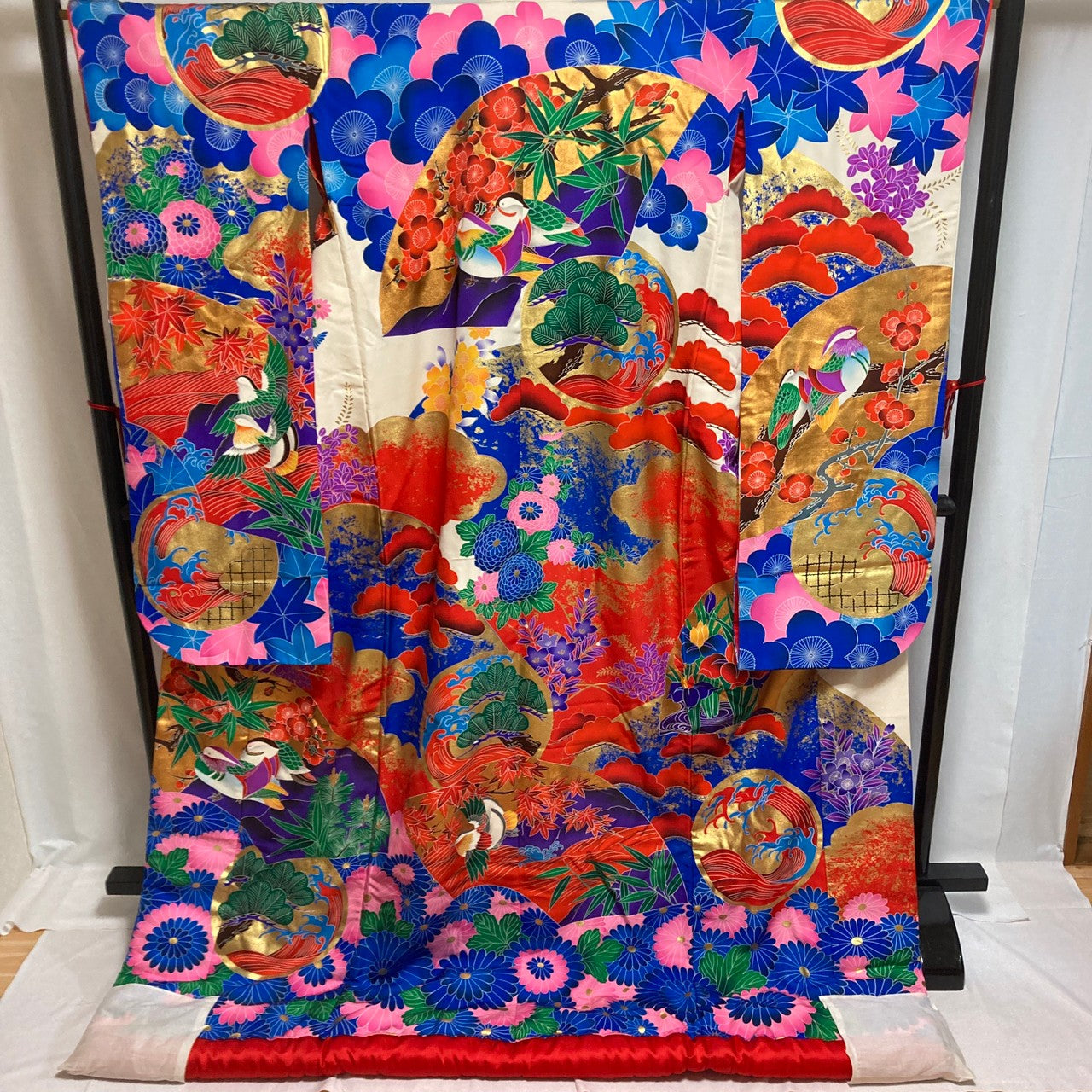 8330# Japanese kimono Vintage Uchikake Bridal Pure Silk Robe Embroidery White