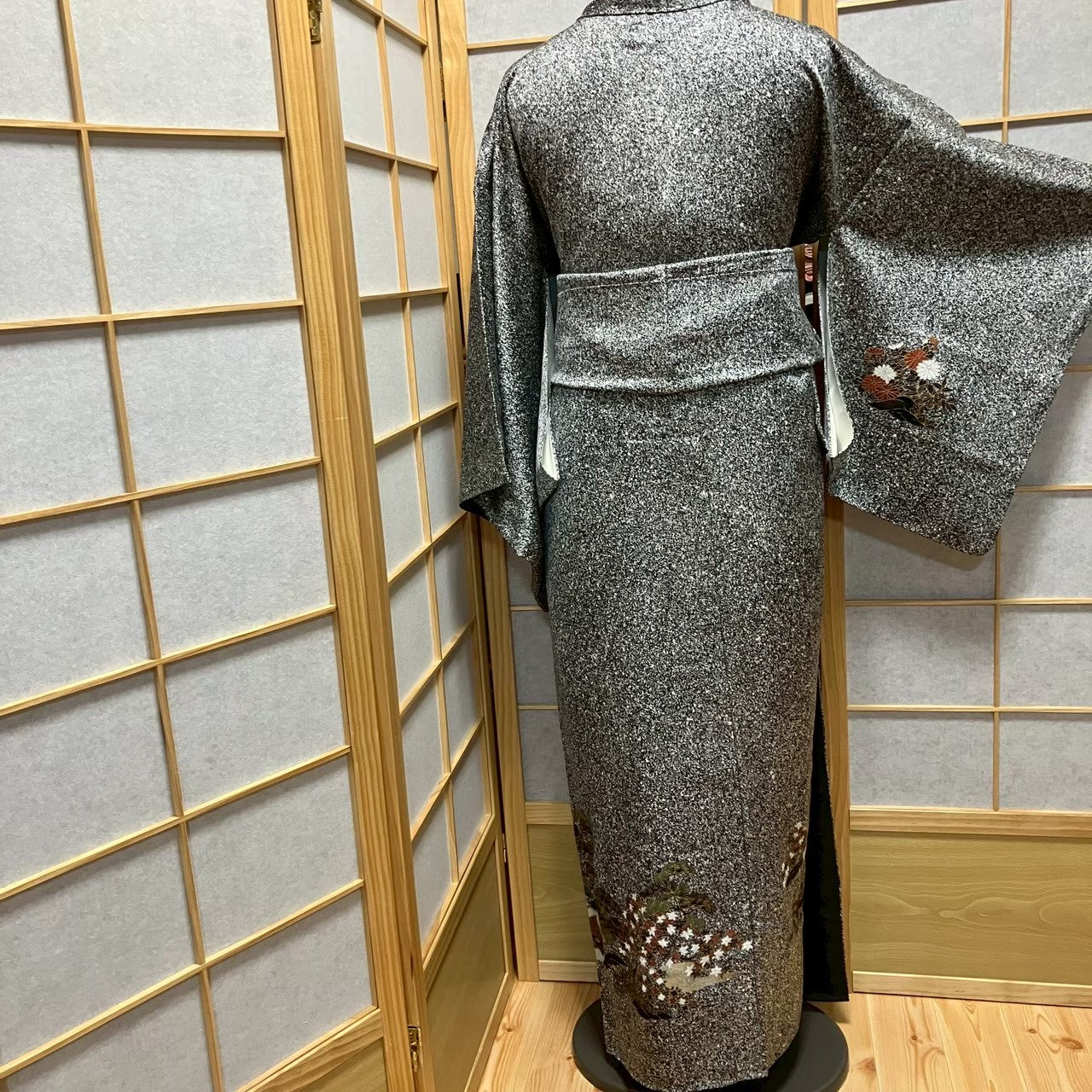 8184# Japanese Kimono Vintage Womens Silk Fabric Robe Kimono only sold Black