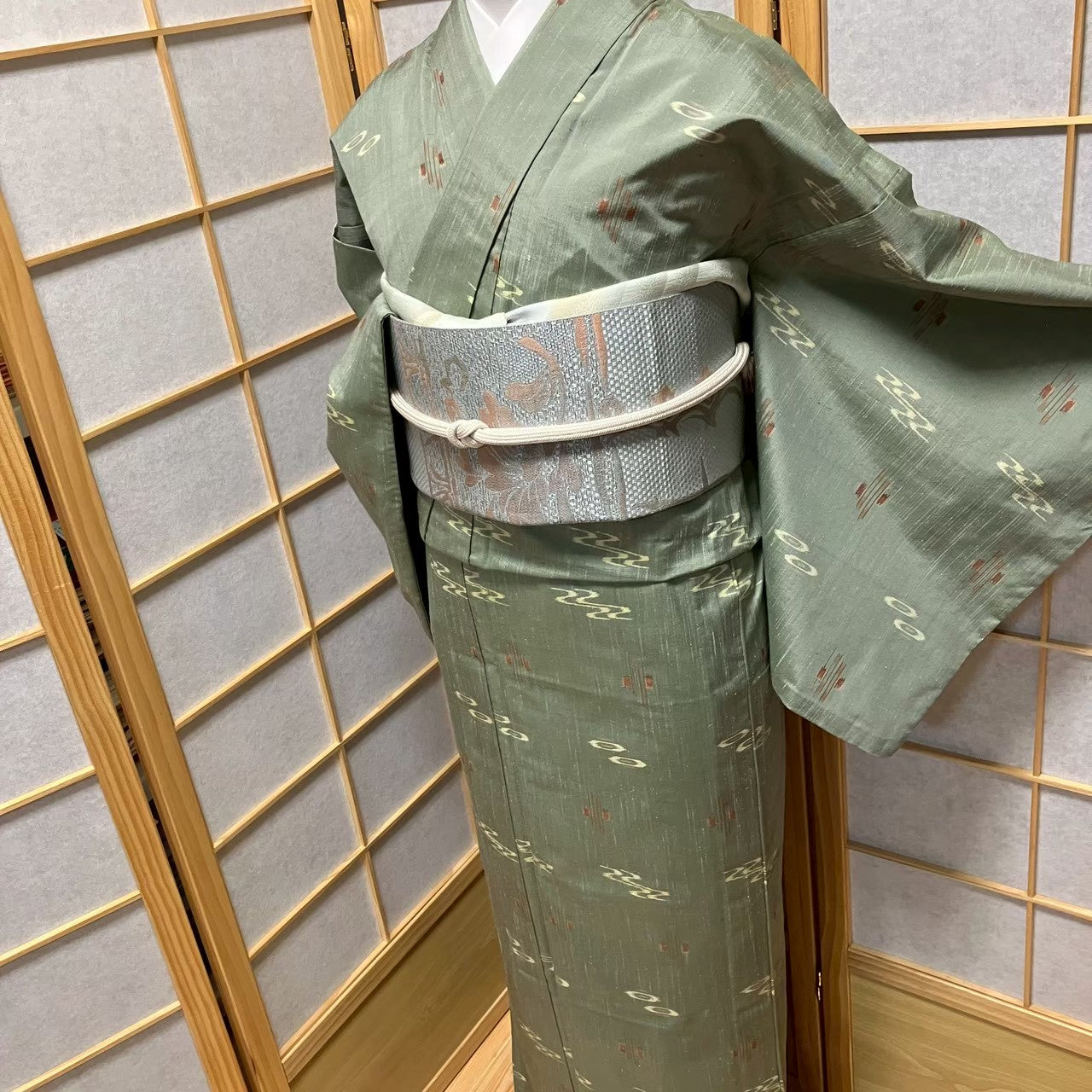 8489# Japanese Kimono only sold Vintage Womens Silk Fabric Robe Unlined kimono