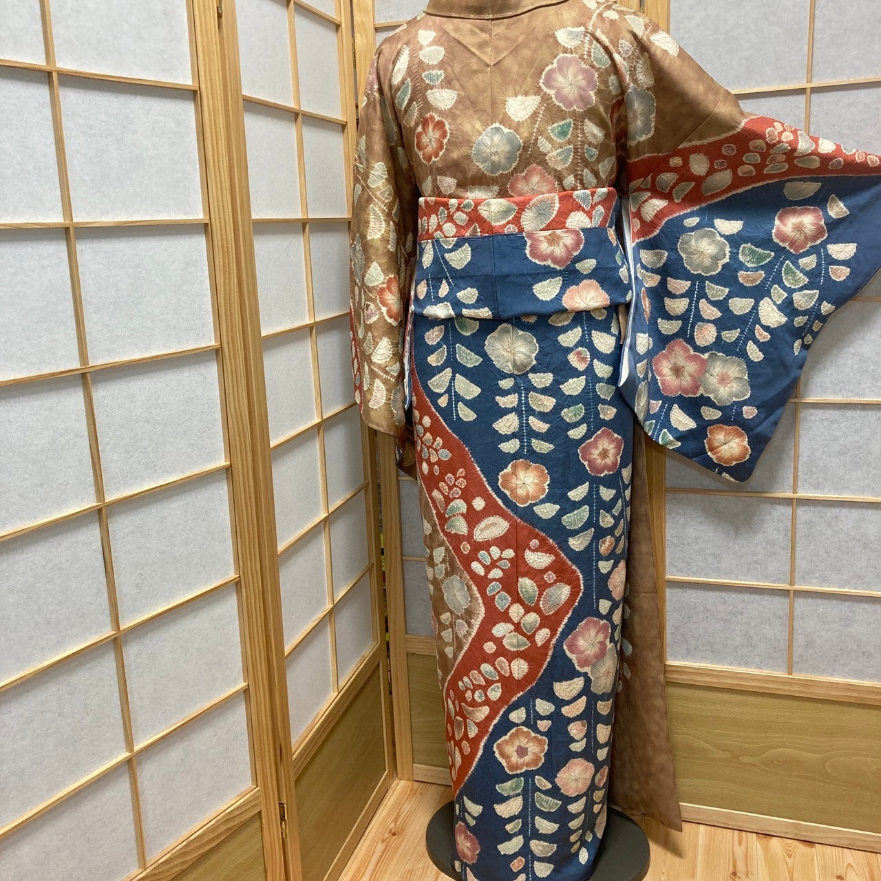 0537# Japanese Kimono Vintage Womens Silk Fabric Robe Kimono only sold Shibori