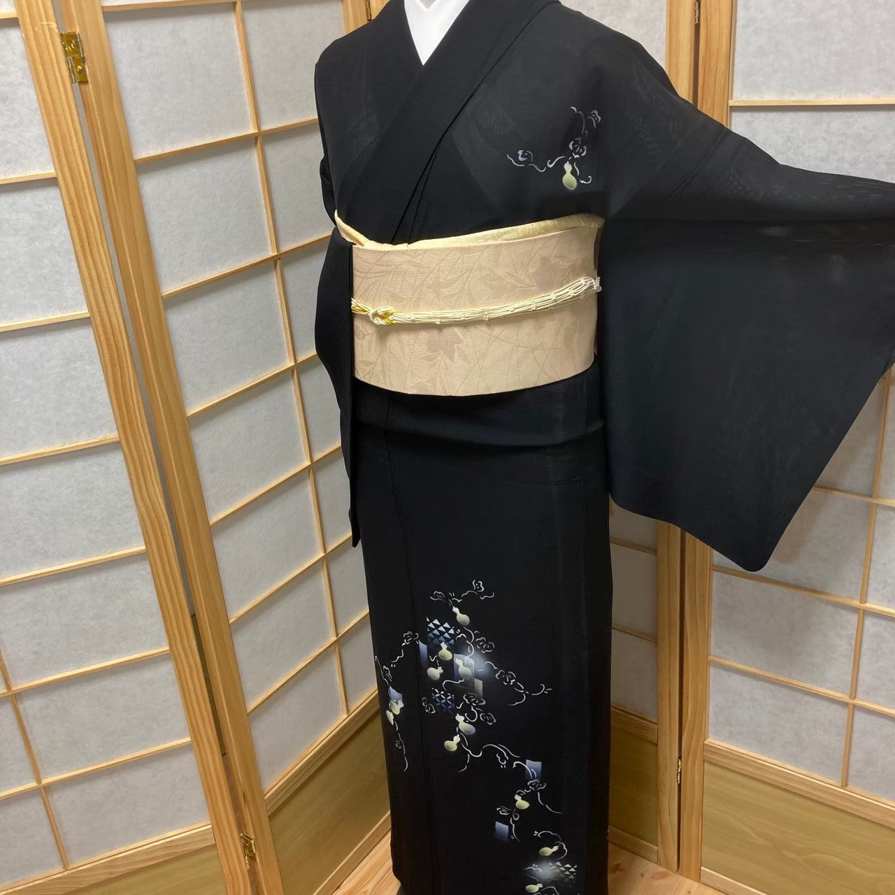 0534# Japanese Kimono only sold Vintage Womens Silk Fabric Robe Summer kimono