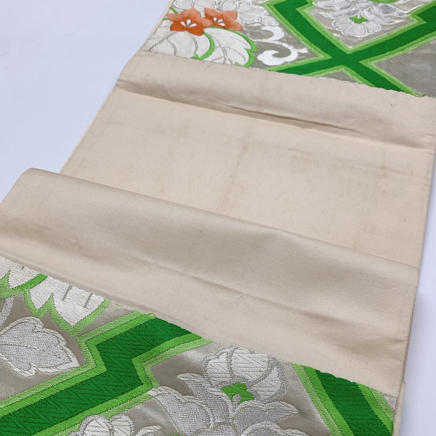［8951］袋帯 桐花松皮菱文様 刺繍 六通 正絹 着物 フォーマル