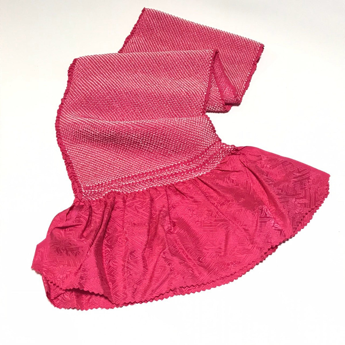 ［9951］帯締め 帯揚げ セット 美品 総絞り 金糸 正絹 着物 帯絞め 成人式 振袖