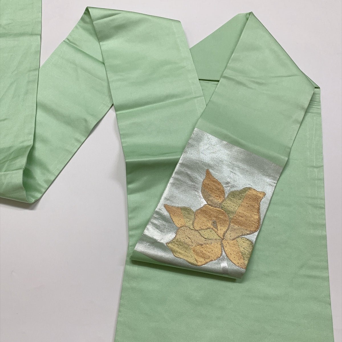 ［9351］名古屋帯 草花文様 金銀糸 九寸 正絹 着物