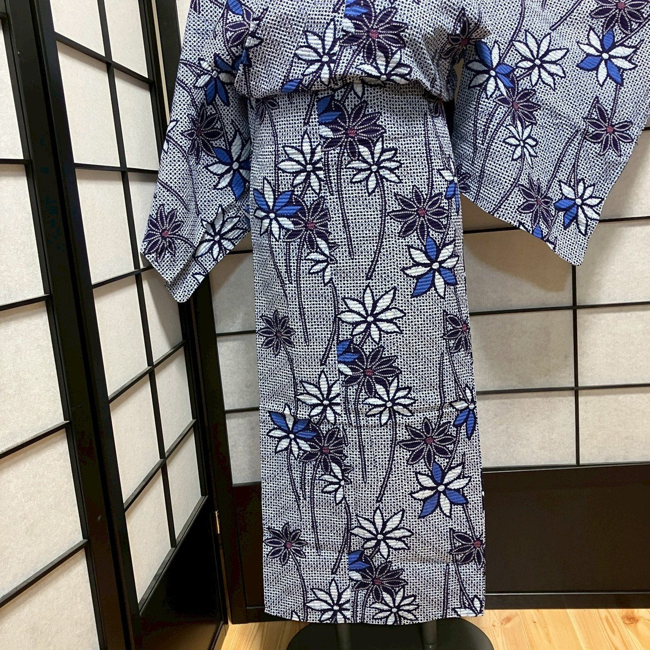 ［9113］浴衣 草花文様 絞り調 リメイク ゆかた 綿 レディース