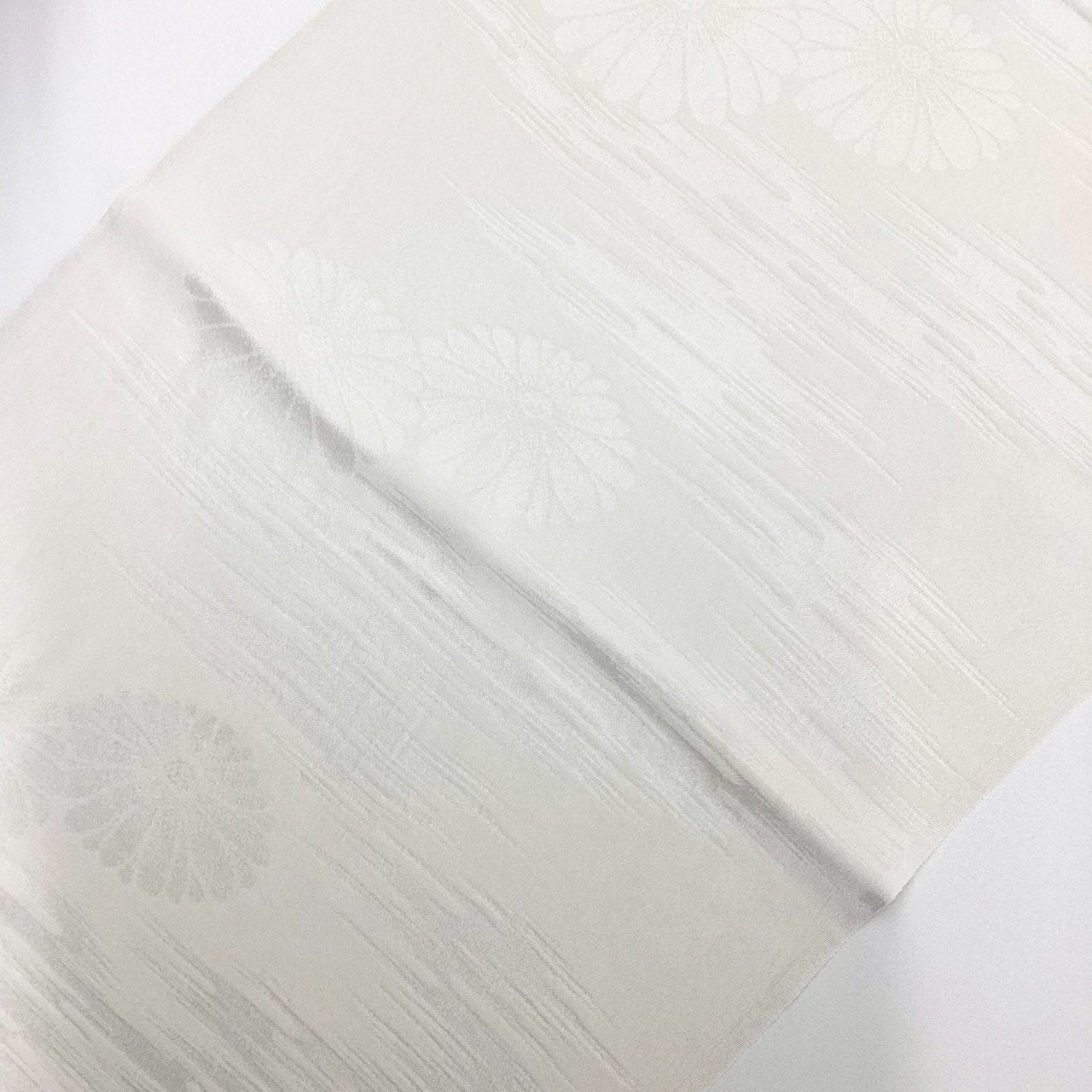 ［8258］帯締め 帯揚げ セット 菊霞文様 金銀糸 正絹 着物 帯絞め