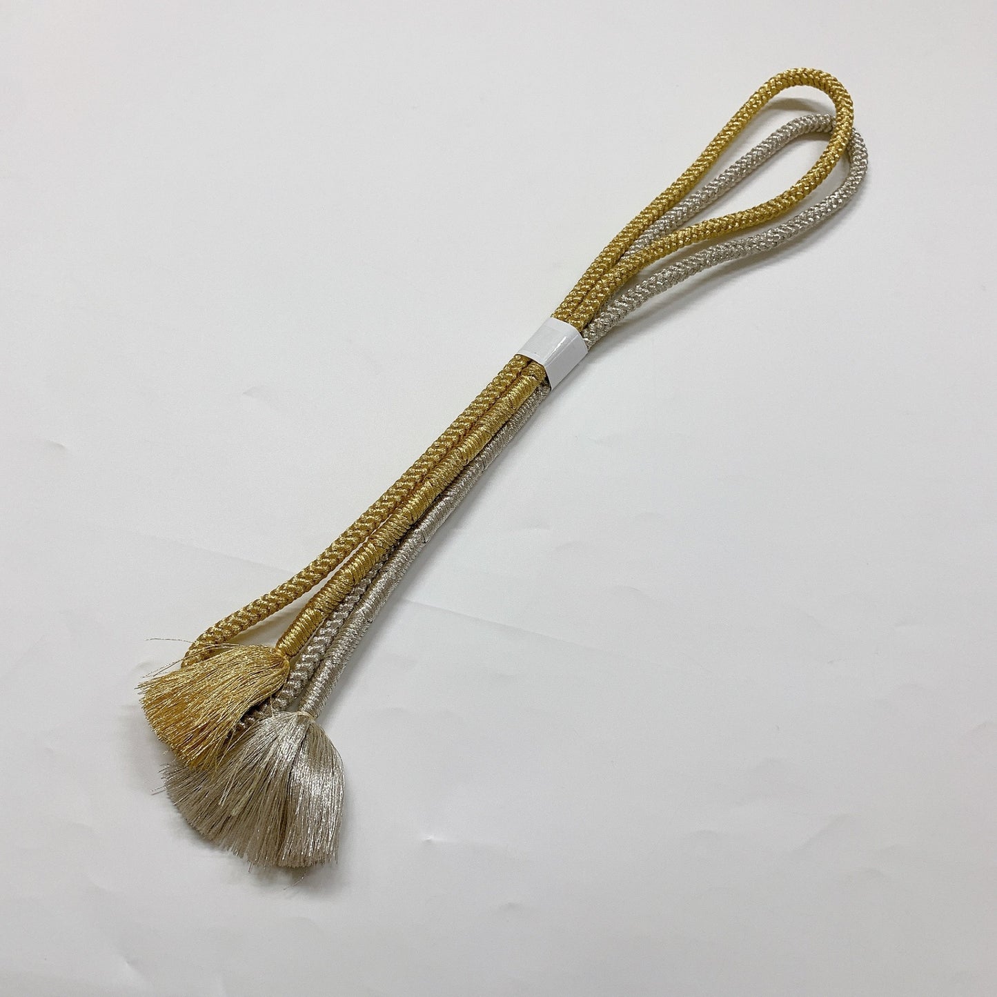 ［8401］帯締め 帯揚げ セット 横段舞花文様 金銀糸 正絹 着物 帯絞め