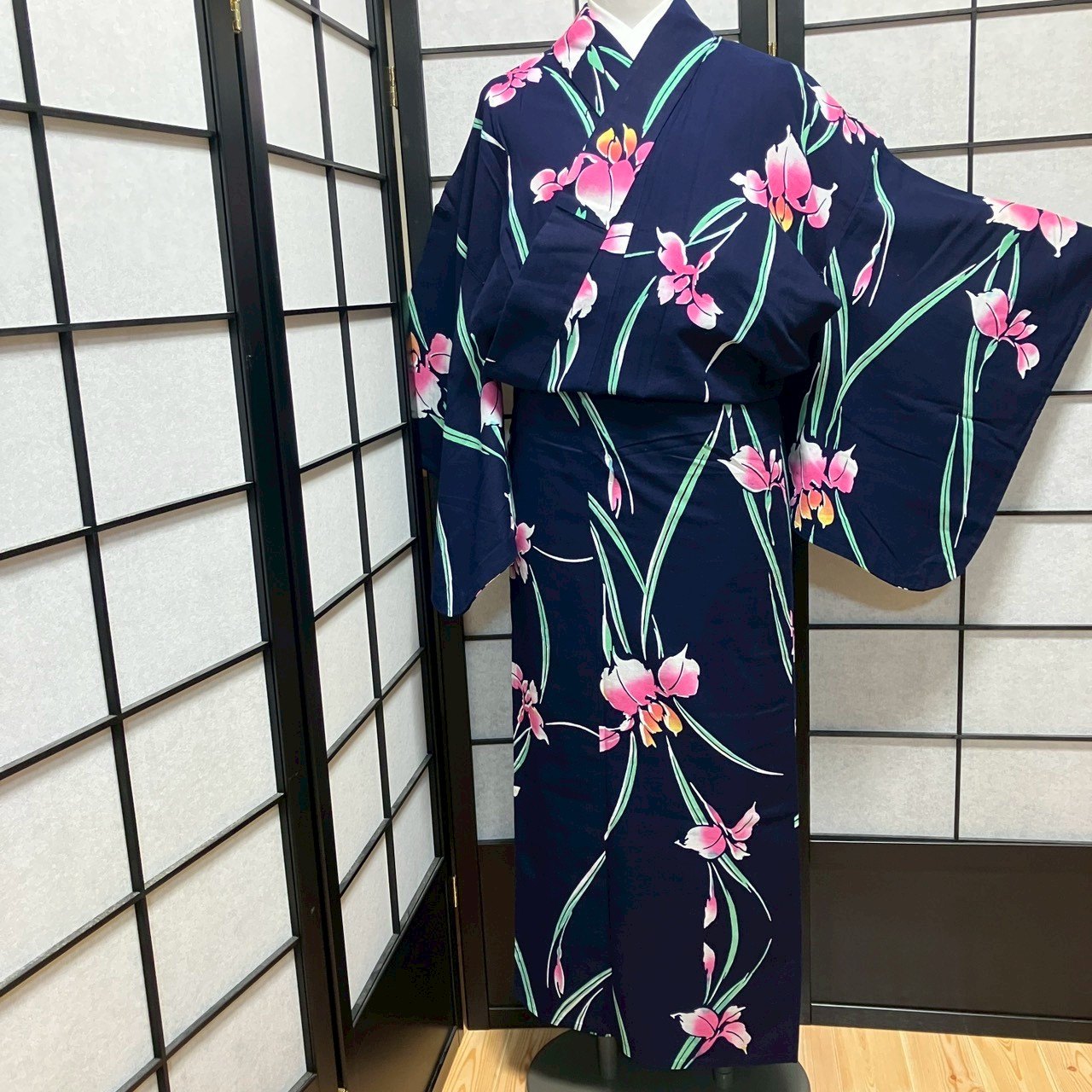 ［9463］浴衣 美品 菖蒲文様 ゆかた レディース 綿 リメイク