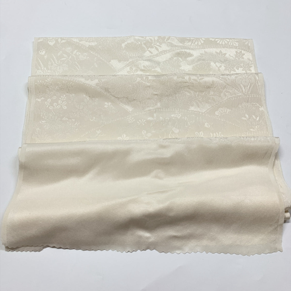 ［9271］帯締め 帯揚げ セット 草花文様 金銀糸 白 正絹 着物 帯絞め