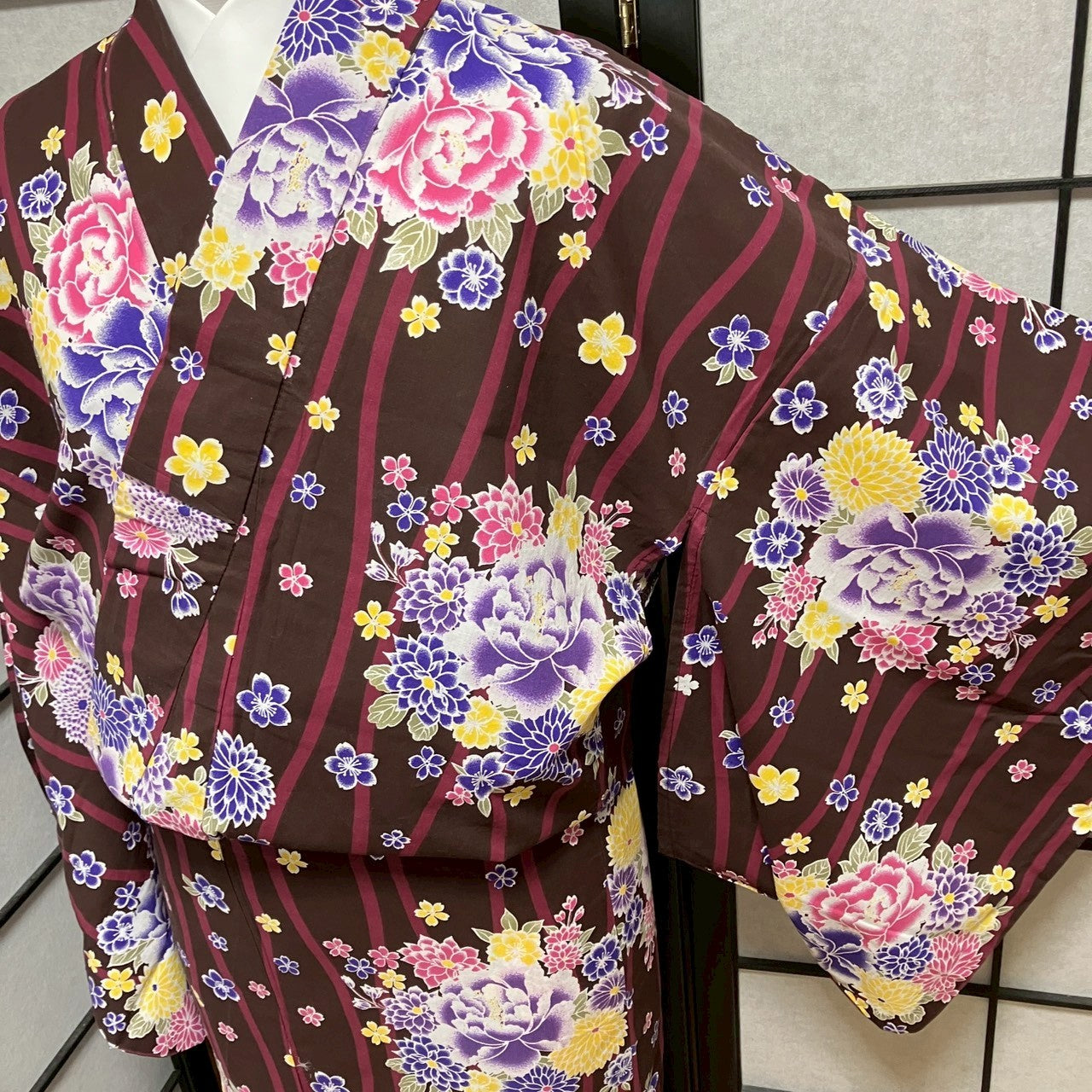 ［9137］浴衣 美品 花束立湧文様 ゆかた レディース 綿 リメイク