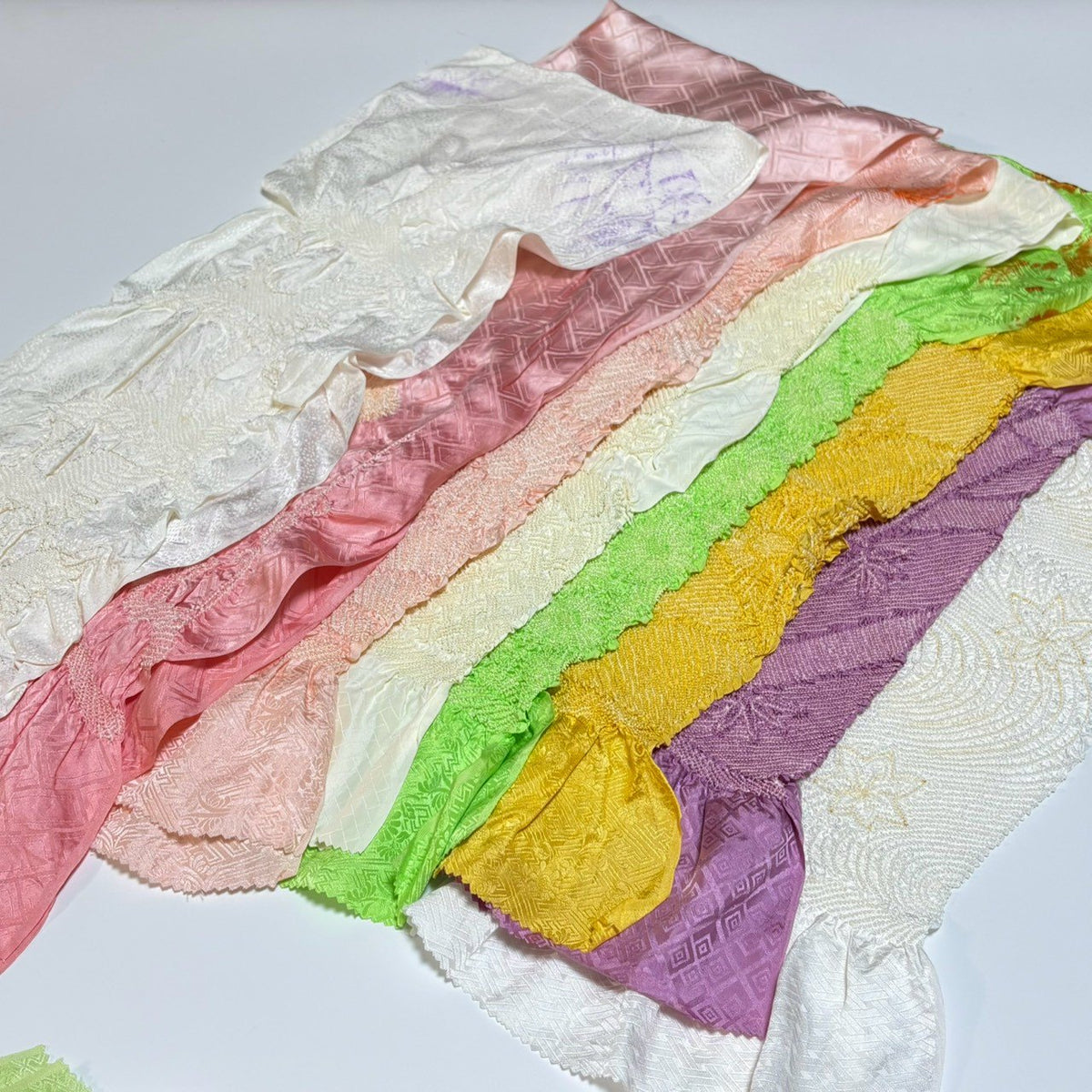 0263# Japanese Vintage Bundle 35pcs Set Bulk Obiage Kimono Silk Wholesale