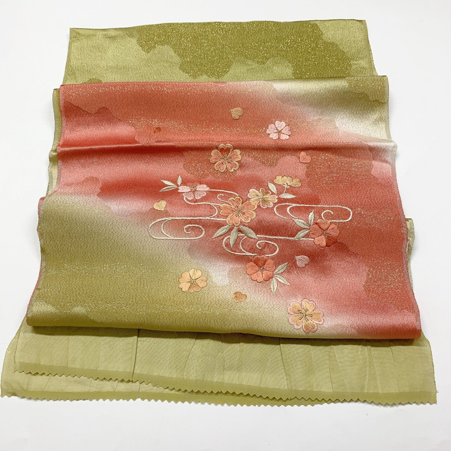 ［8739］帯締め 帯揚げ セット 草花流水文様 金通し地 正絹 着物 帯絞め