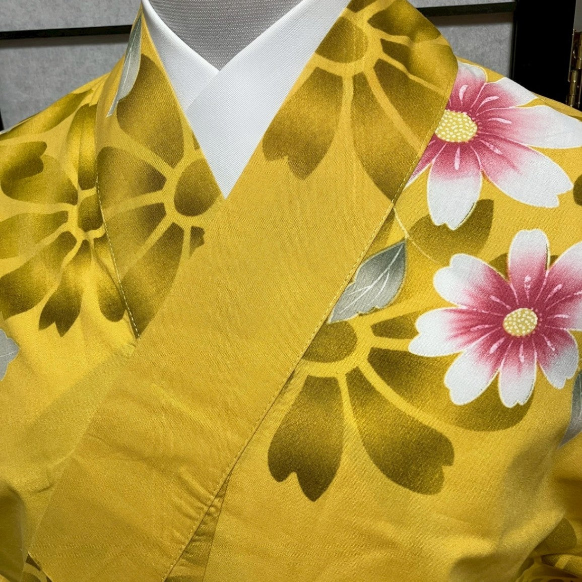 ［9117］浴衣 美品 草花文様 綿 レディース ゆかた リメイク