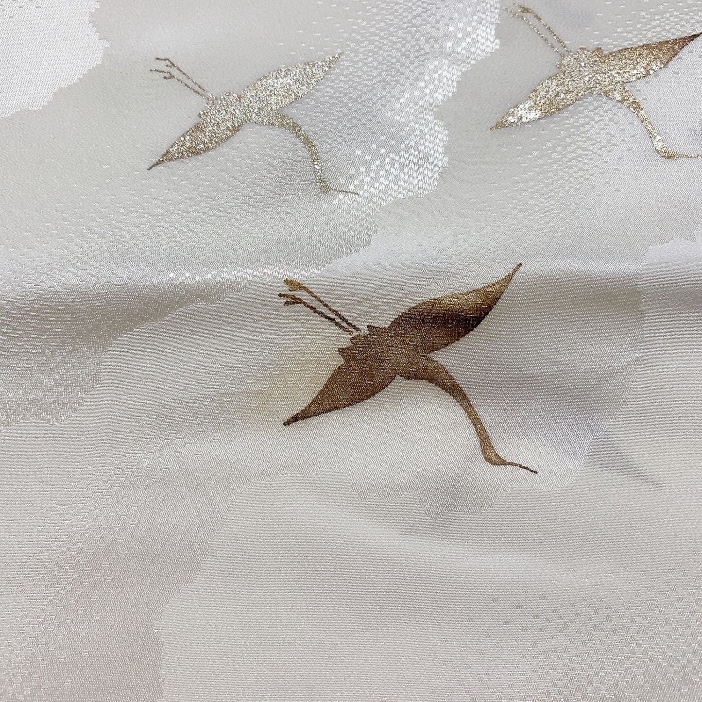 ［8427］帯締め 帯揚げ セット 舞鶴霞文様 金彩 正絹 着物 帯絞め 白