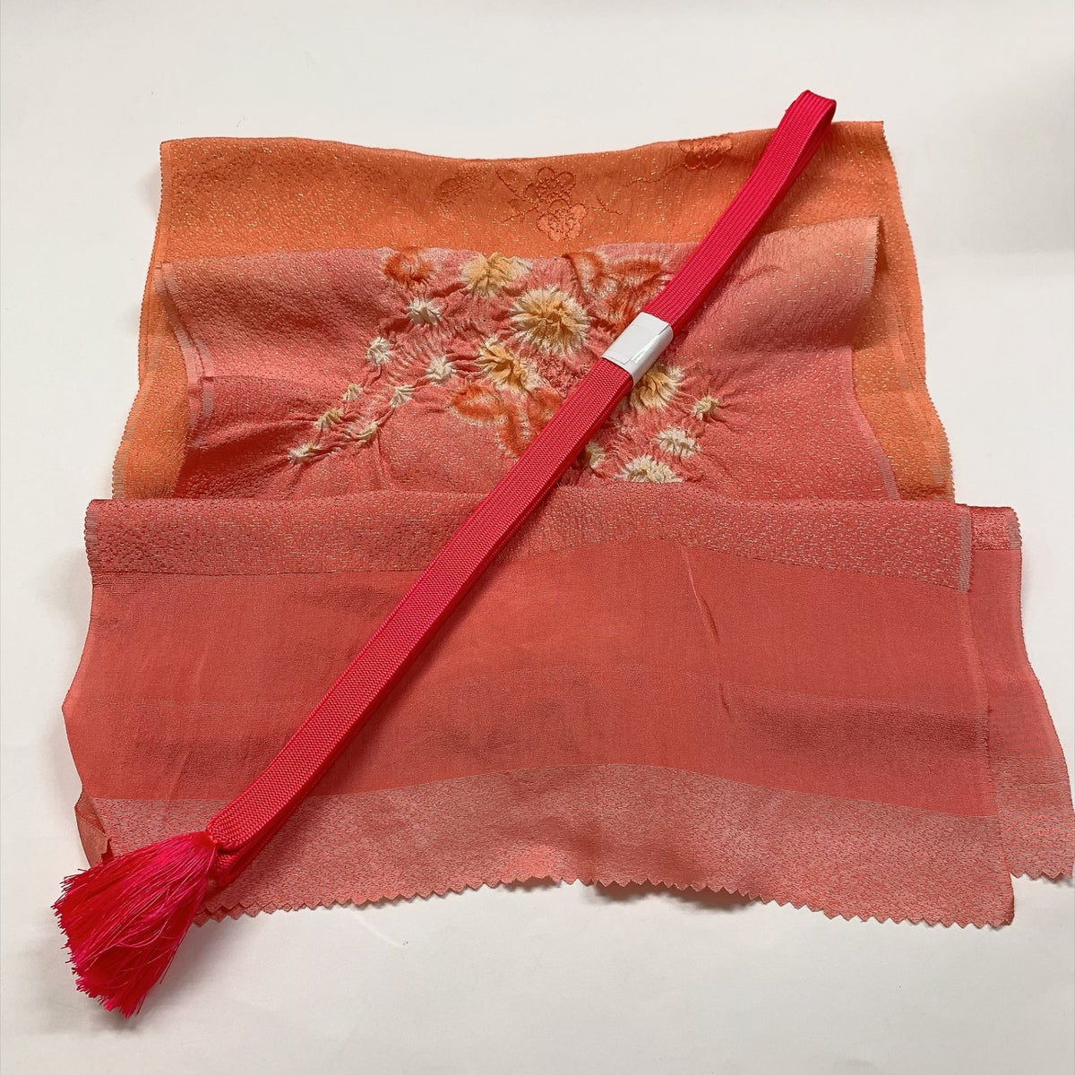 ［9871］帯締め 帯揚げ セット 枝花文様 絞り 金通し地 正絹 着物 帯絞め