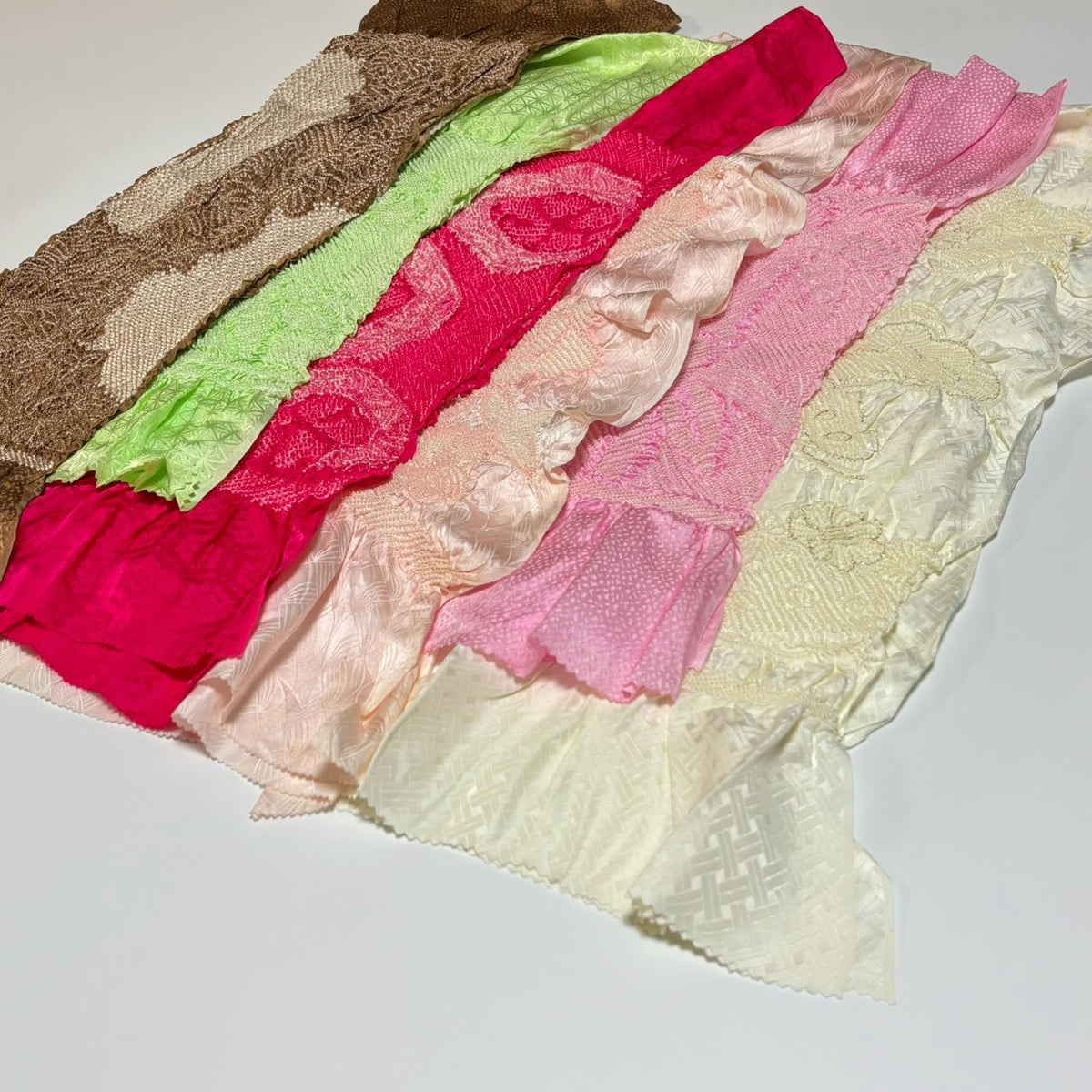 0261# Japanese Vintage Bundle 35pcs Set Bulk Obiage Kimono Silk Wholesale