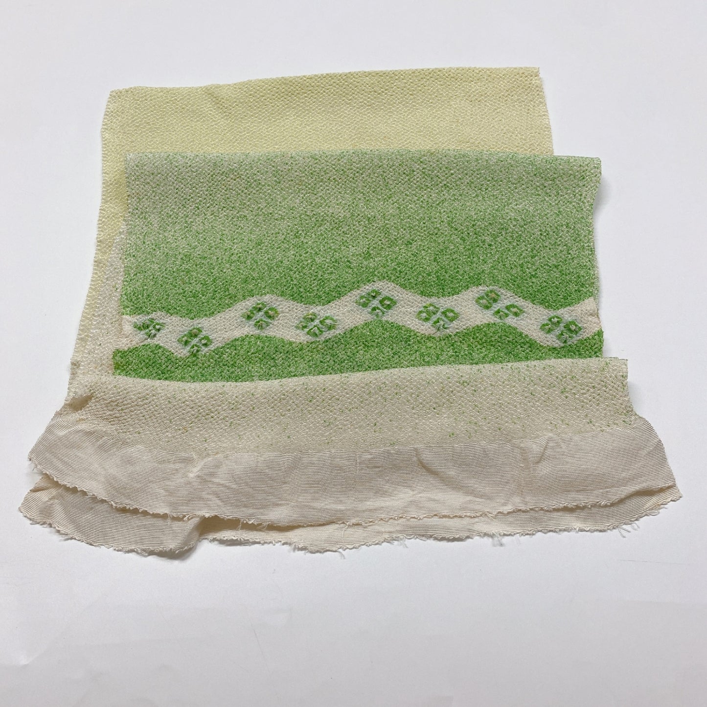 ［8364］帯締め 帯揚げ セット 梅花文様 絞り ぼかし 正絹 着物 帯絞め