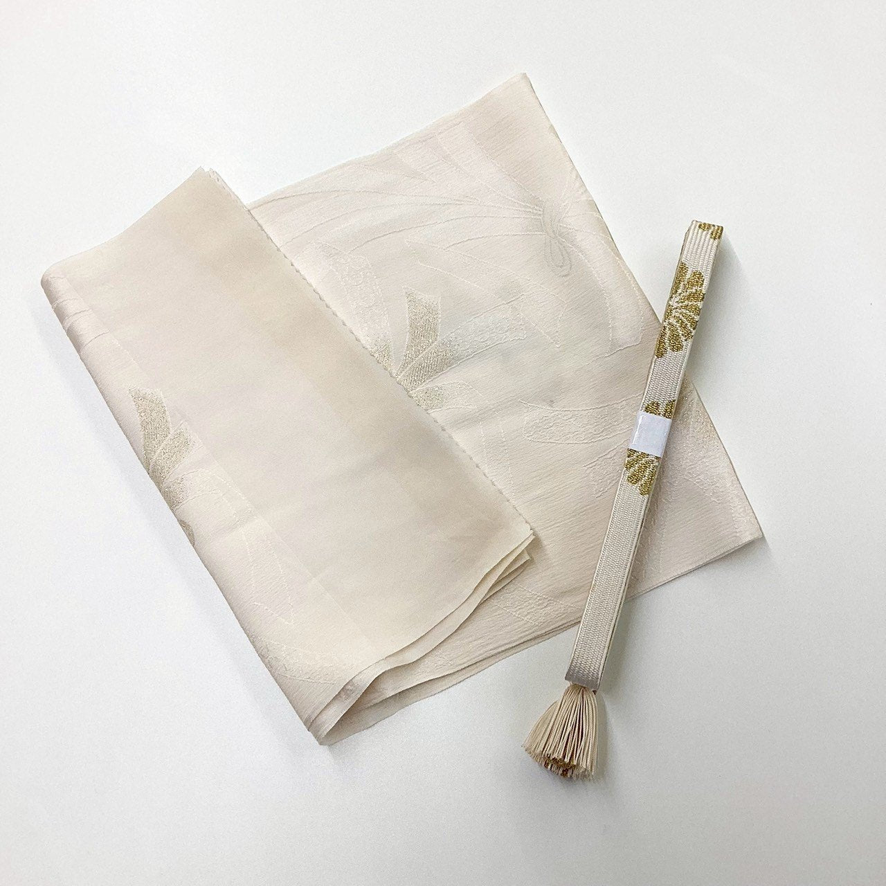 ［8277］帯締め 帯揚げ セット 束ね熨斗目吉祥文様 金糸 正絹 着物 帯絞め