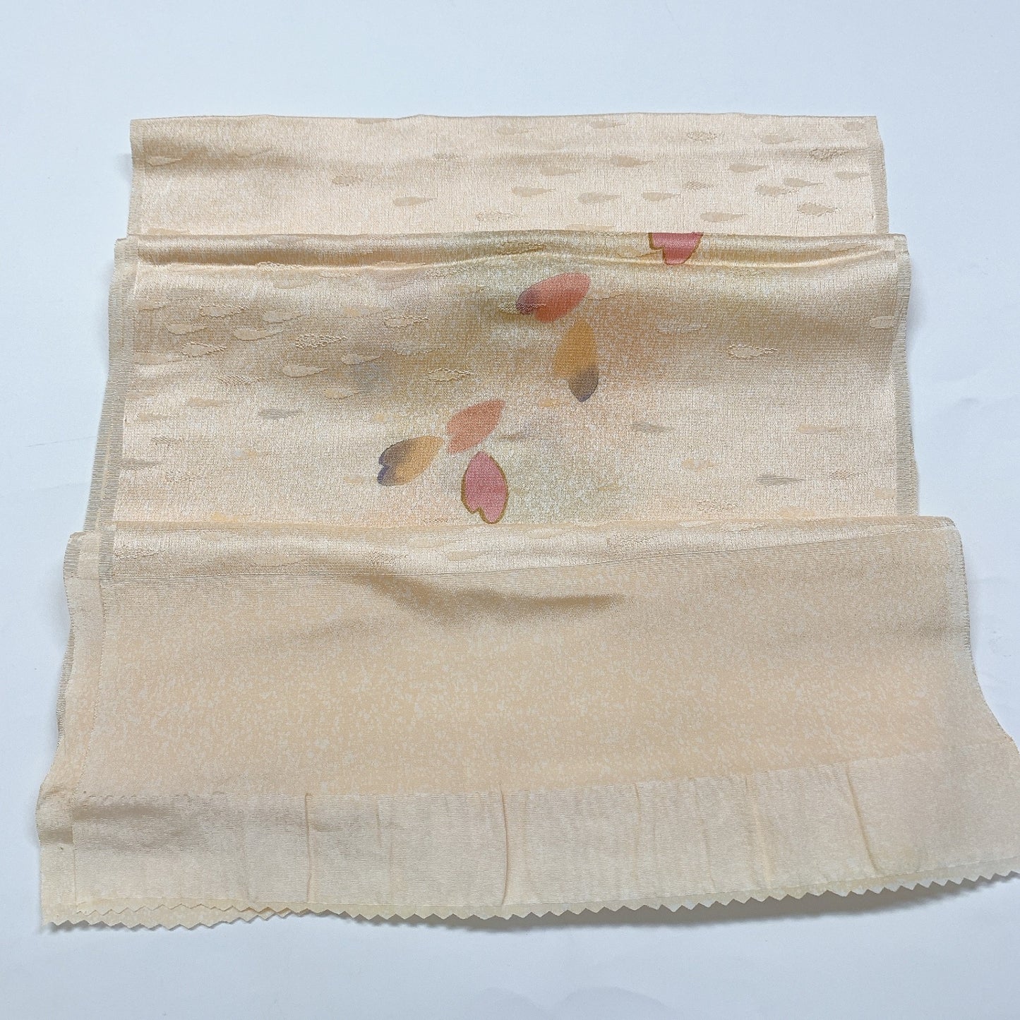 ［8662］帯締め 帯揚げ セット 花びら散らし 金彩 正絹 着物 帯絞め