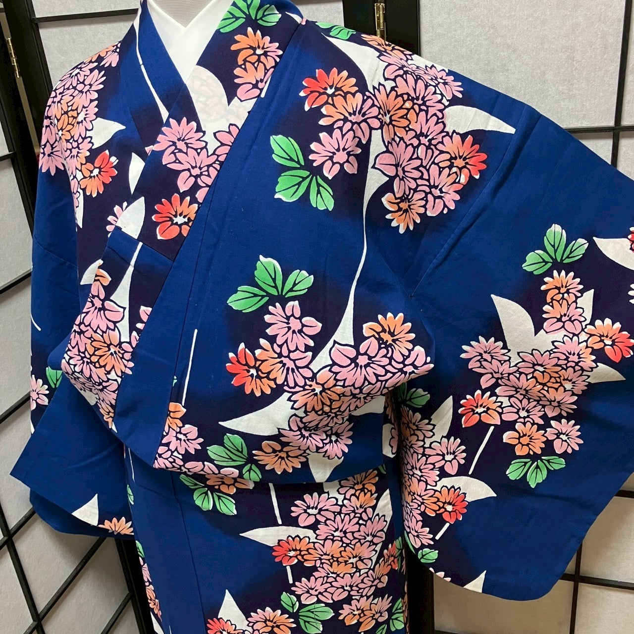［9497］浴衣 美品 草花文様 ゆかた レディース 綿 リメイク