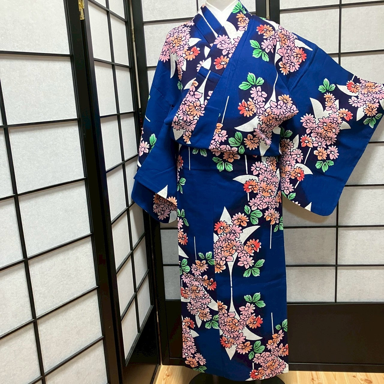 ［9497］浴衣 美品 草花文様 ゆかた レディース 綿 リメイク