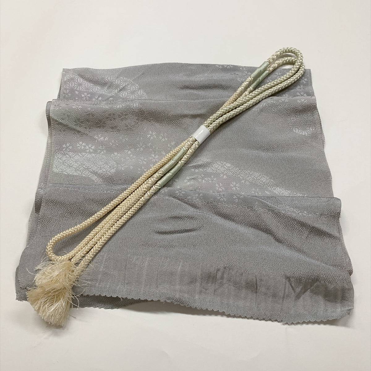 ［9299］帯締め 帯揚げ セット 花散らし ぼかし 縮緬 正絹 着物 帯絞め