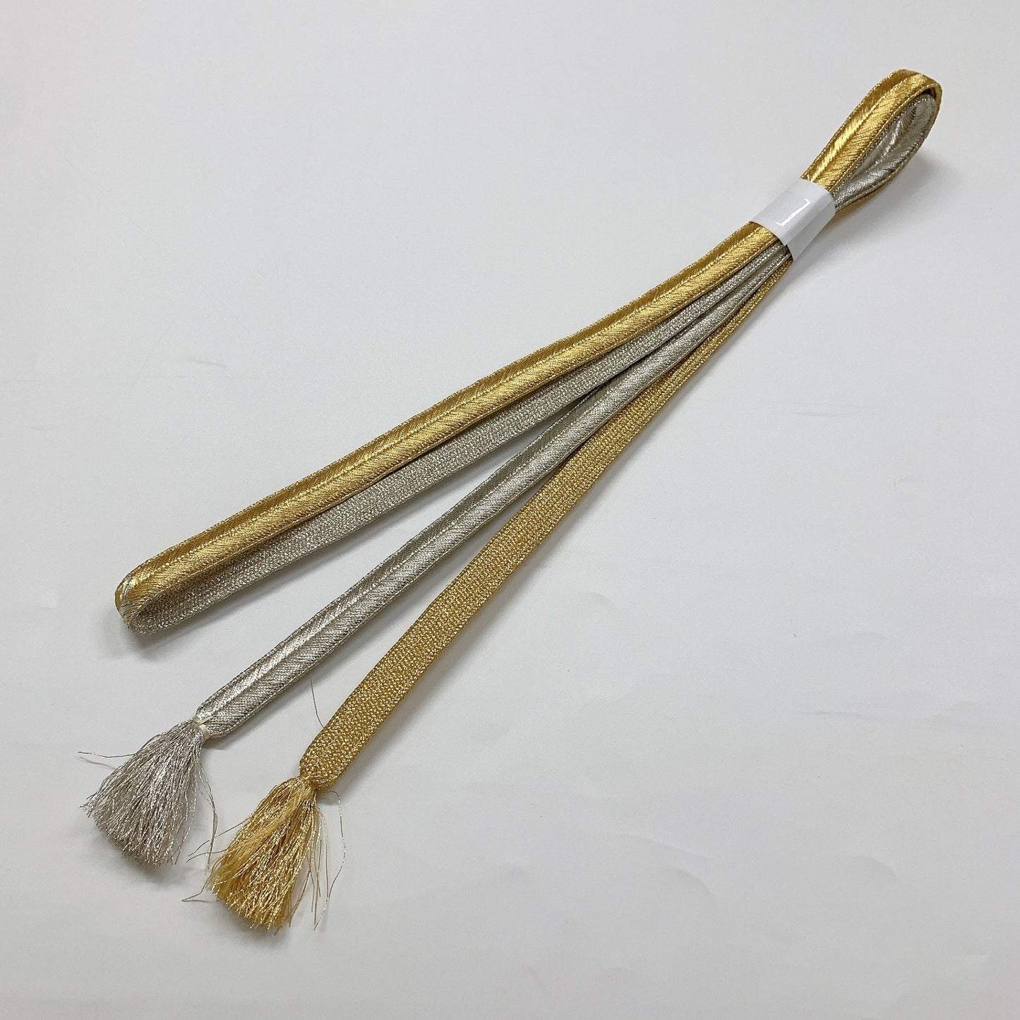 ［8631］帯締め 帯揚げ セット 枝花文様 金銀糸 正絹 着物 帯絞め