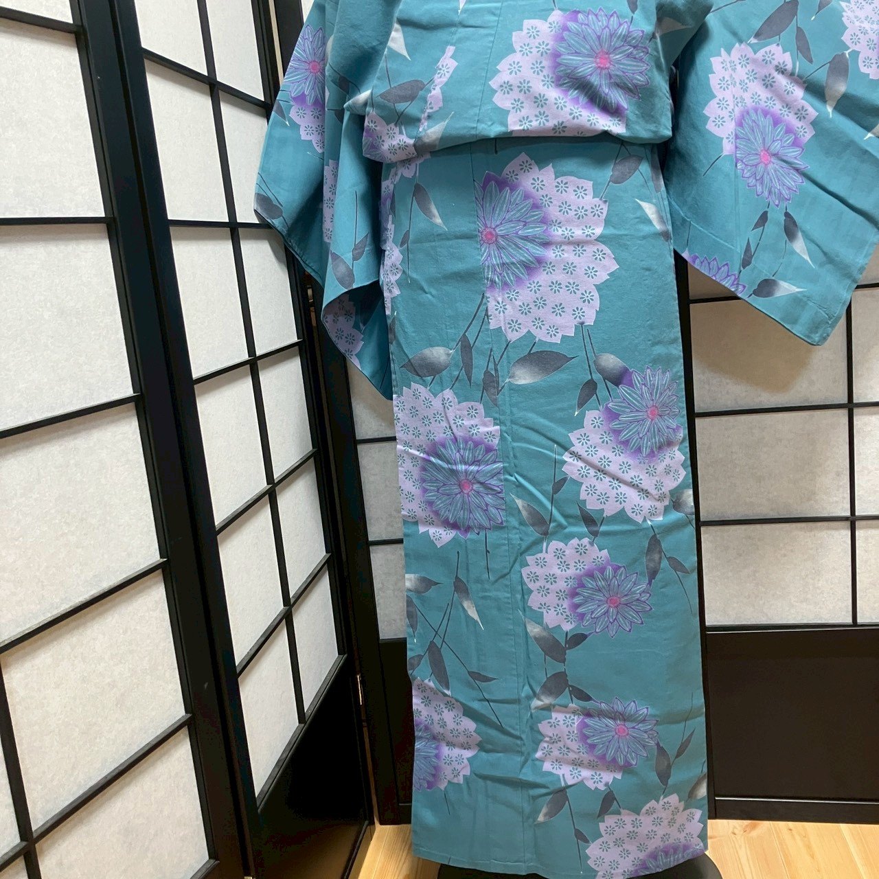 ［9129］浴衣 美品 枝花文様 ゆかた レディース 綿 リメイク