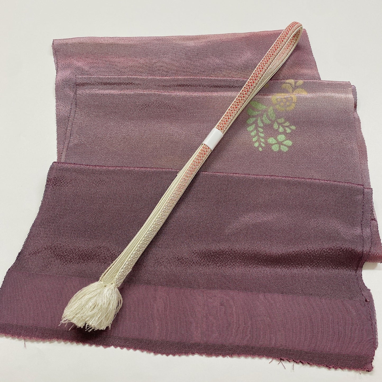［8327］帯締め 帯揚げ セット 草花文様 縮緬 銀糸 正絹 着物 帯絞め