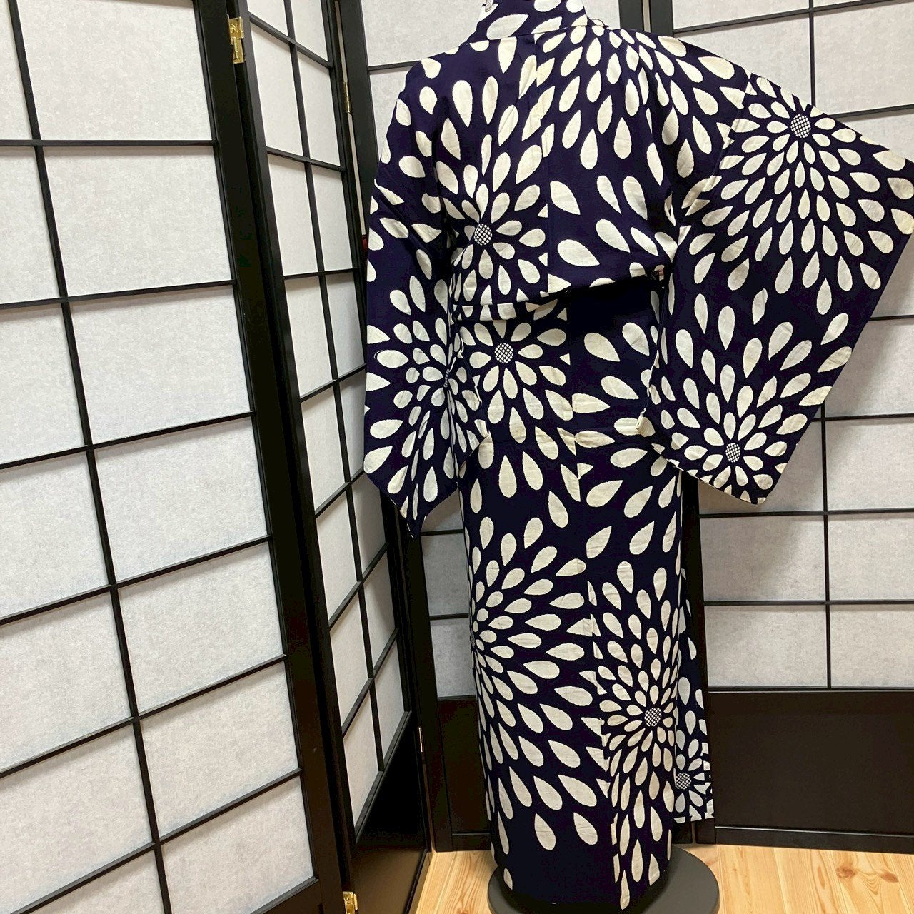 ［9065］浴衣 菊花文様 綿 ゆかた レディース リメイク