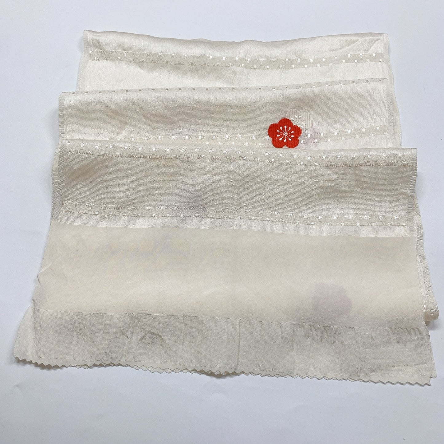 ［8434］帯締め 帯揚げ セット 横段梅花文様 刺繍 正絹 着物 帯絞め
