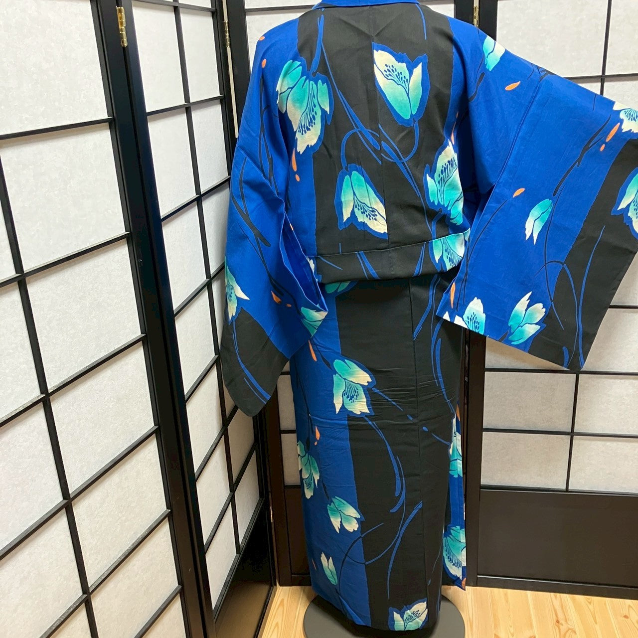 ［9459］浴衣 美品 枝花文様 ゆかた レディース 綿 リメイク