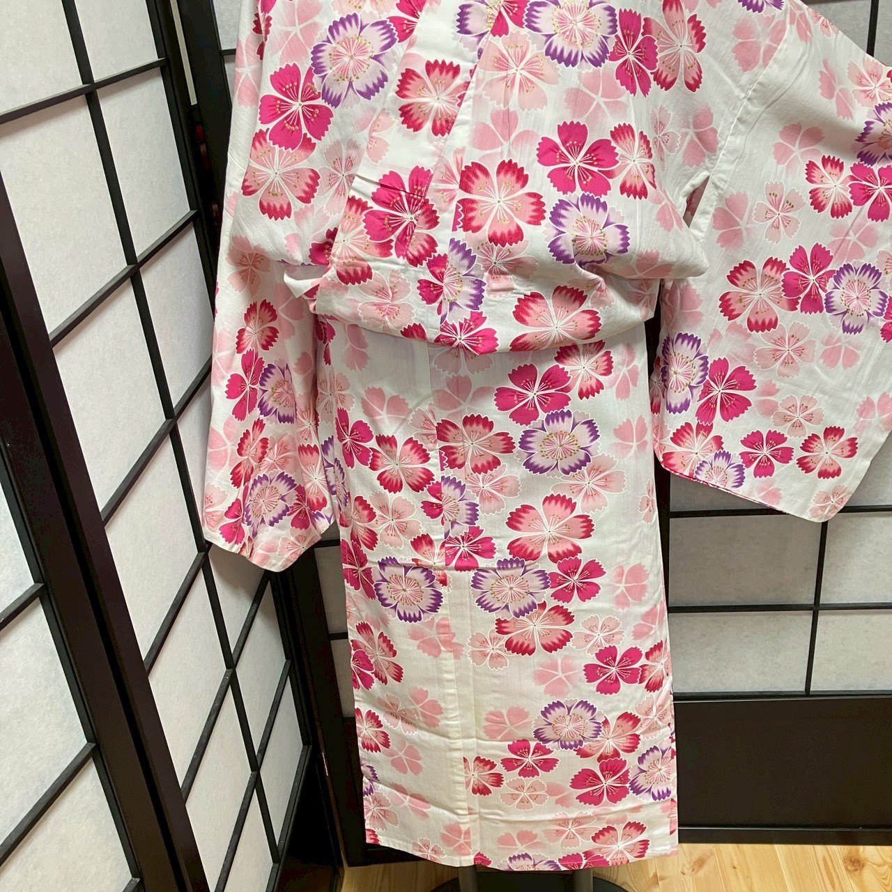 ［9118］浴衣 草花文様 金彩 綿 リメイク レディース ゆかた