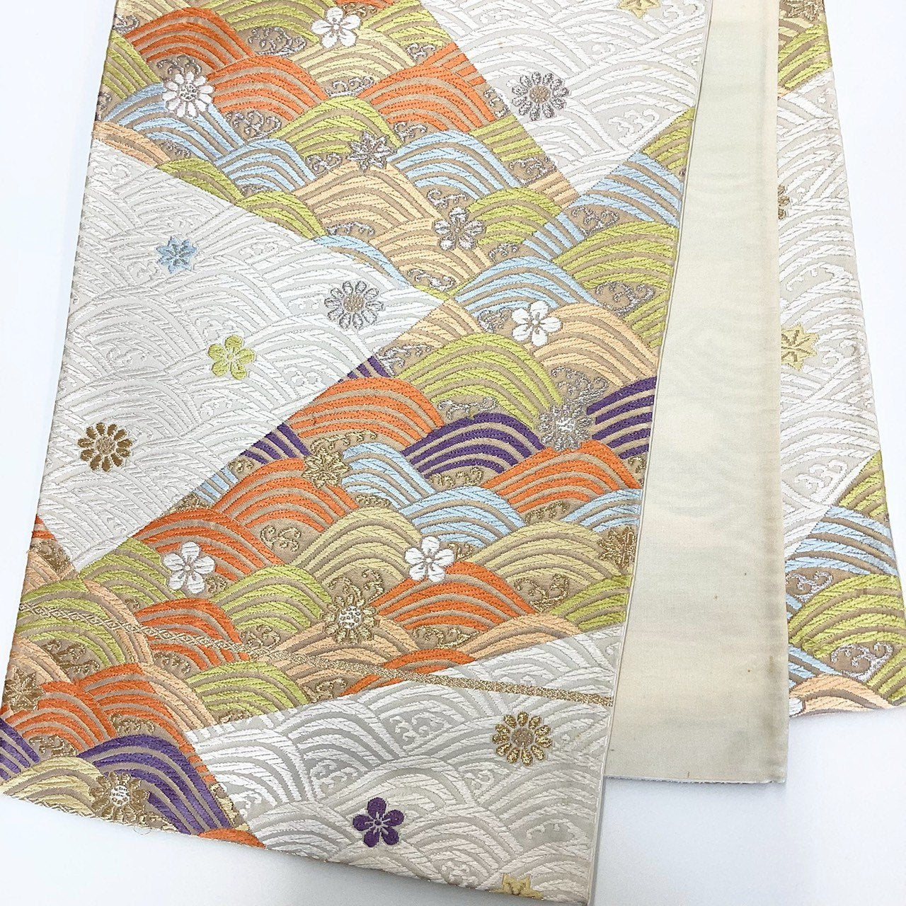 ［8826］袋帯 立波花吉祥文様 刺繍 金糸 六通 正絹 着物 フォーマル