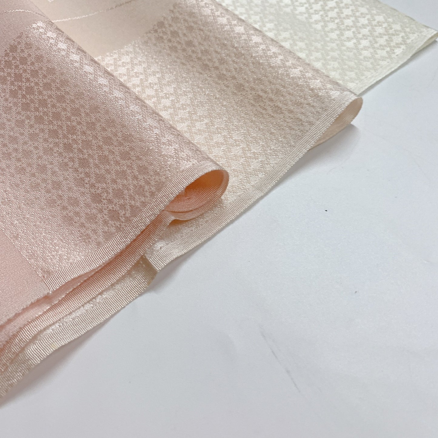 ［8430］帯締め 帯揚げ セット 枝花文様 ぼかし 正絹 着物 帯絞め